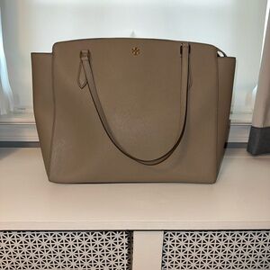 Tory Burch Robinson Tote